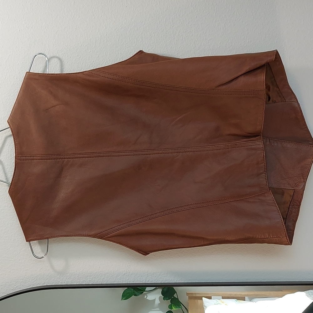 Vintage Louis Feraud Leather Vest - Picture 9 of 14